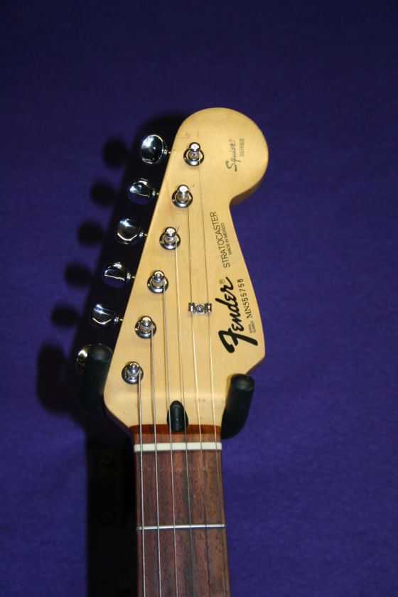  Fender Stratocaster Squier Series Made in Mexico. Black Fender Logo 