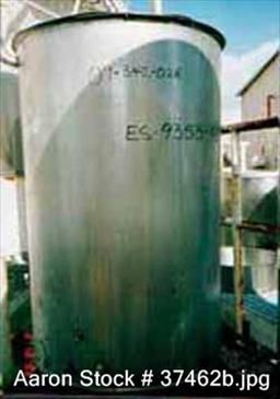 USED Sani Tank, 300 gallon, stainless steel, vertical.  